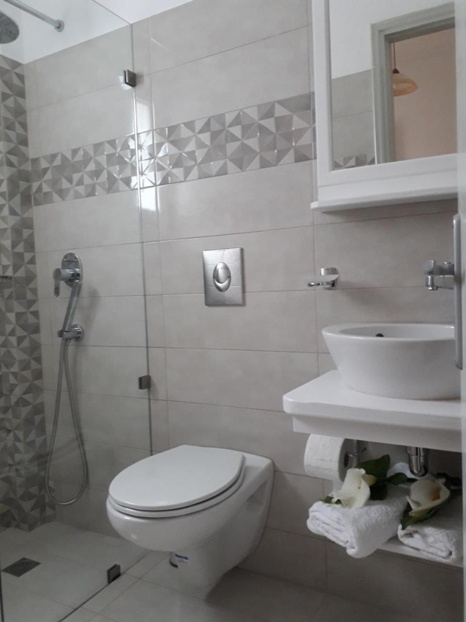 Golden Beach Studios Down Town Naxos City Exterior photo